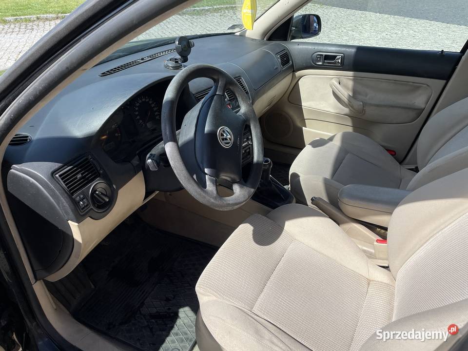 Volkswagen Golf 4 16 16V benzynagaz vw golf IV gniazdo USB Żory