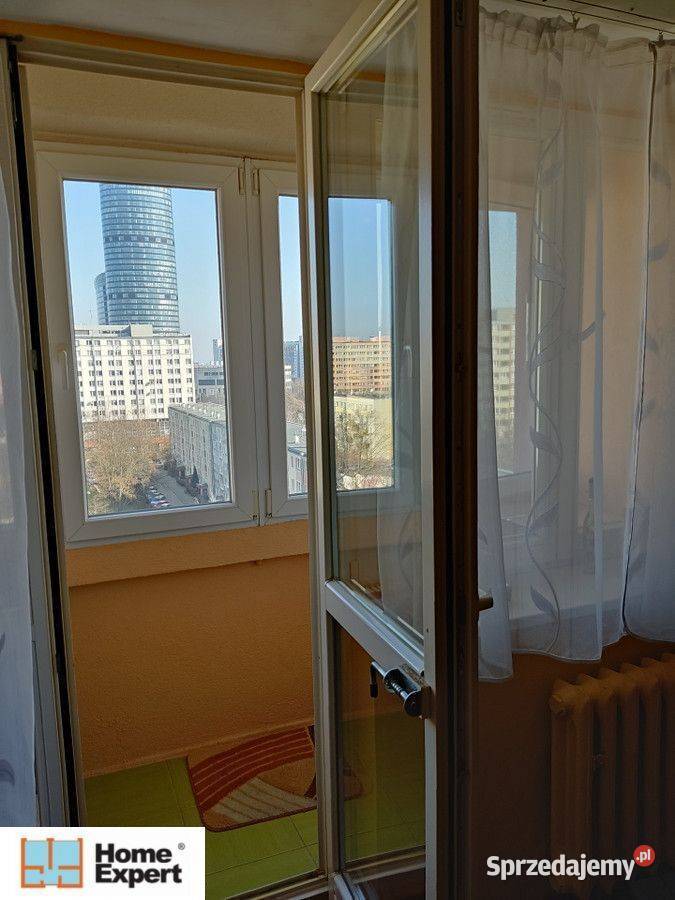 2pok 33met Sky Tower WINDABALKON Wrocław 33m2