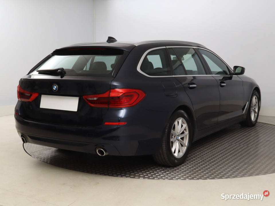 BMW 5 520i asystent pasa ruchu Bielany Wrocławskie
