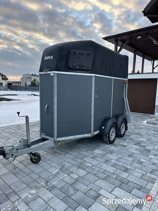 Przyczepa do przewozu 15 konia kąt b dmc 1200 Mokra sprzedam