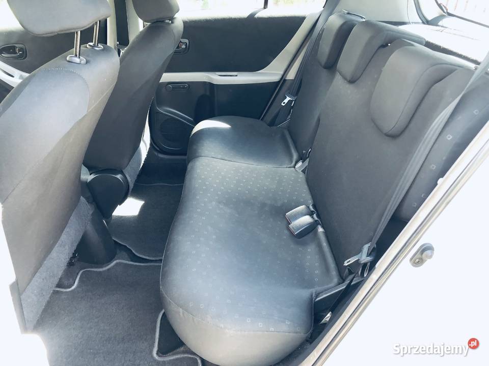 Toyota Yaris II SREBRZYSTY 10 VVTi 69 Krajowy Przeworsk sprzedam