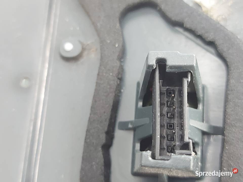 BMW F10 lampa lewa tył 17346201 osobowe Kielce sprzedam