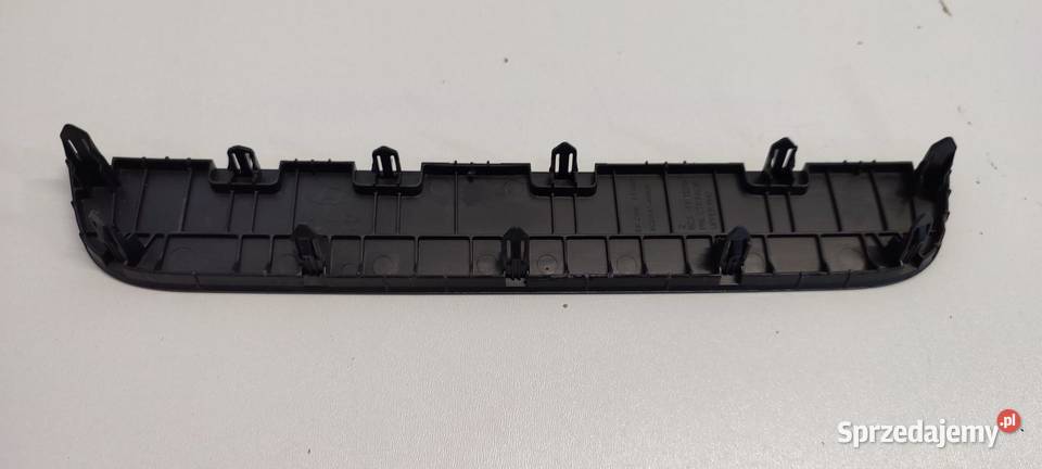 HYUNDAI BAYON LISTWA OSŁONA KONSOLI XQ084740900 osobowe