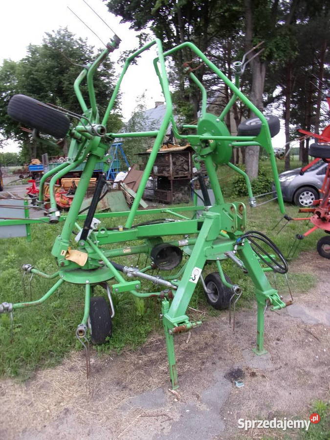 Przetrząsacz pokosów 4 karuzelowy Z528 KOWALSKI Zgrabiarki i przetrząsacze Opoczno