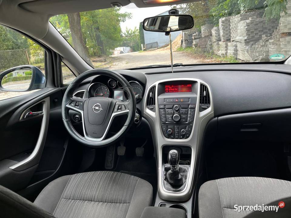 Opel Astra 17 CDTI