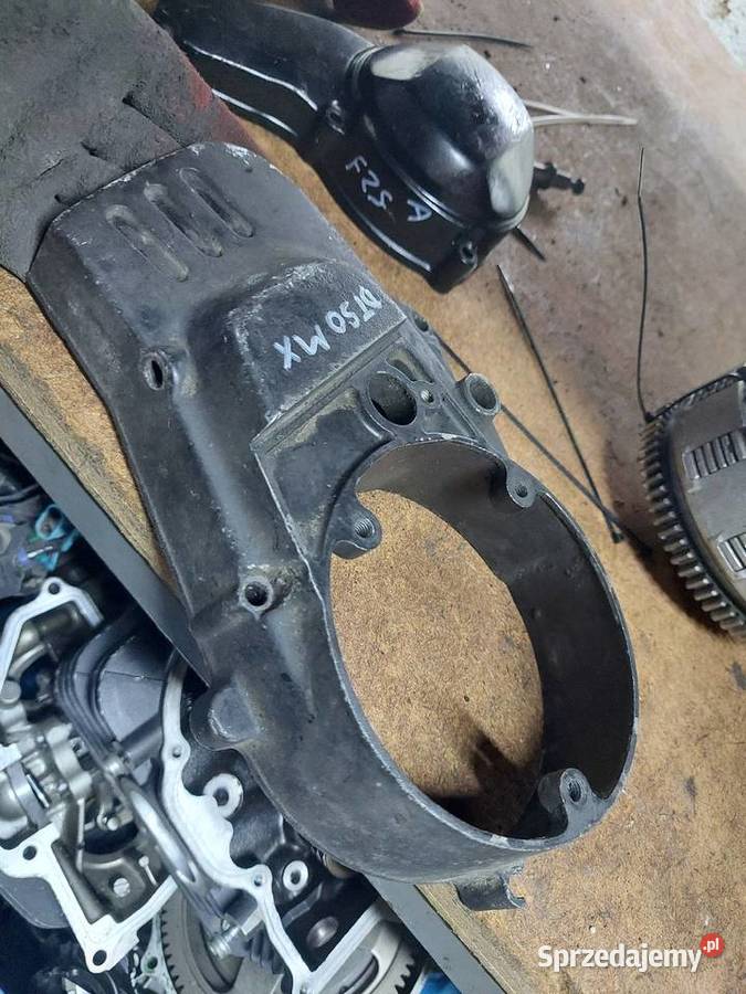 Yamaha DT 50 MX pokrywa kapa lewa dekiel zapłonu Jelenia Góra