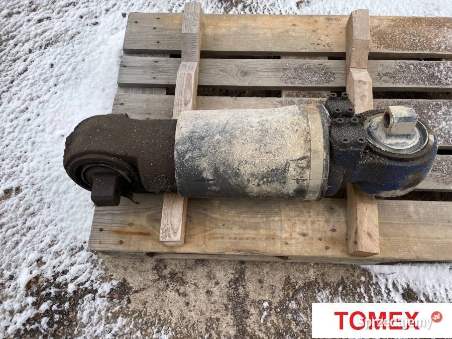Volvo A25D 2004r mostyakcesoria części tak Wozidła Starogard Gdański