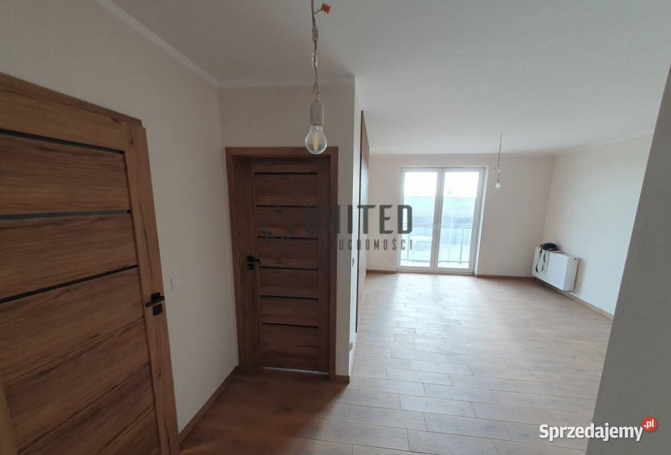 Morelowej apartamentowiec Zacharzyce