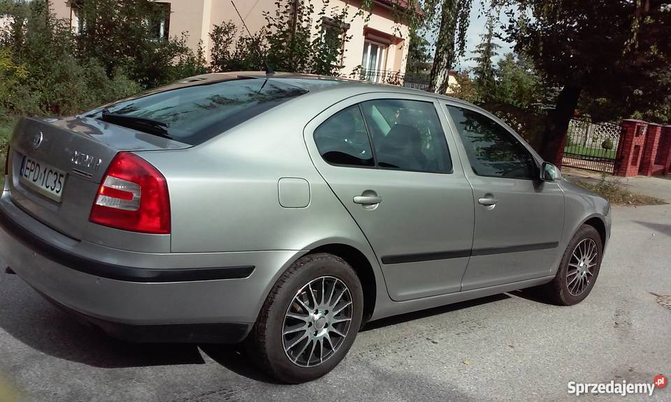SKODA OCTAVIA II 20 TDI 140 światła przeciwmgielne Skoda sprzedam