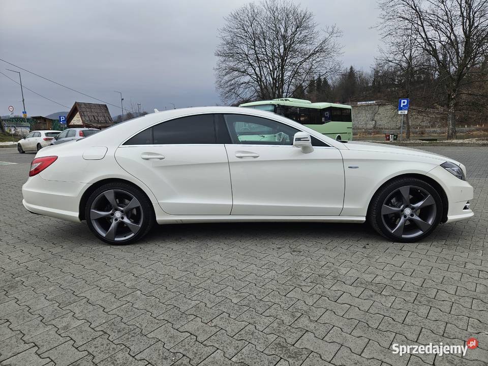 Mercedes CLS 350CDI 4Matic AMG V6 265 aluminiowe felgi Sanok