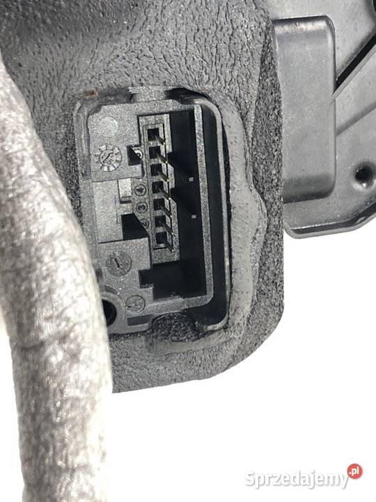 ZAMEK DRZWI LEWY PRZÓD SKODA RAPID Hatchback osobowe podkarpackie