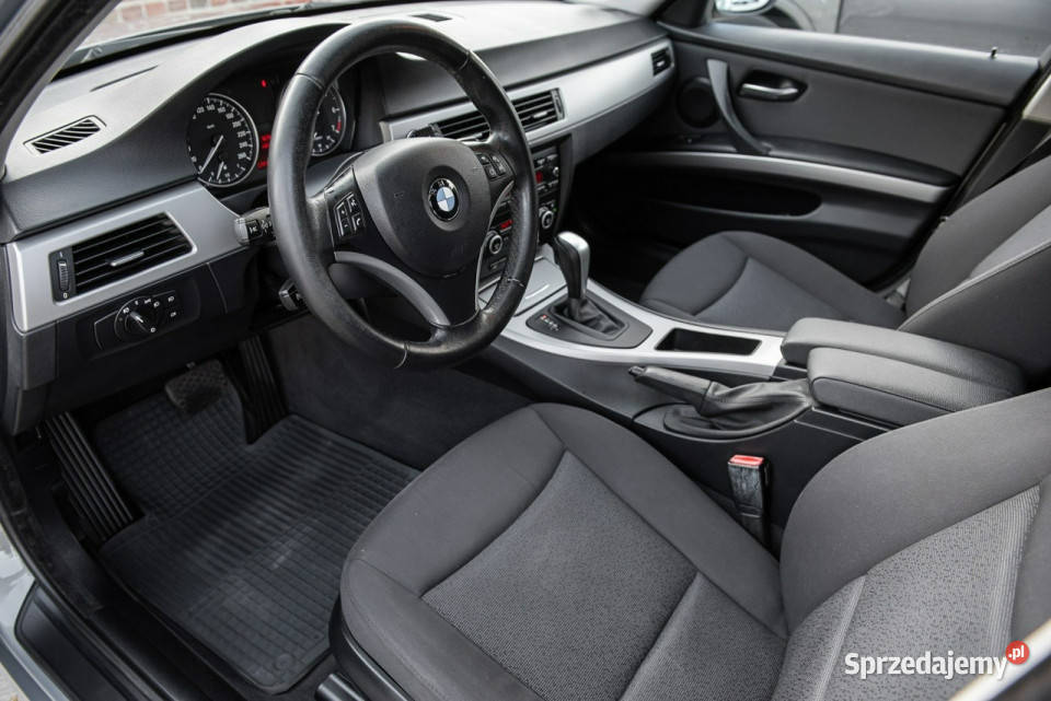 BMW 318 LCI 20i 143 Automat Super Stan 218 elektrochrom. lusterko wst. Zwoleń
