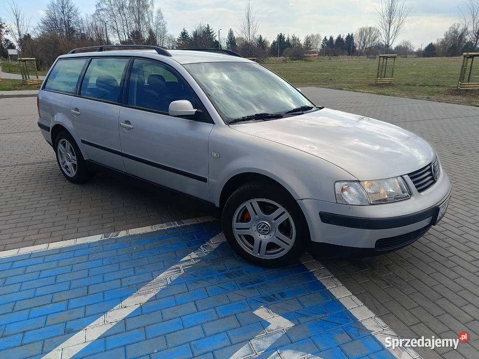 Passat 19 nowy rozrząd i opony nieuszkodzony Passat Gdańsk