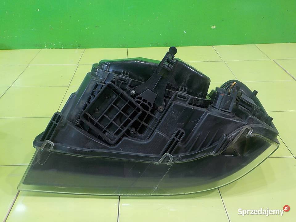 LAND ROVER FREELANDER II LIFT 22 TD4 11r lampa osobowe Suków