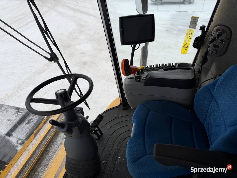 Kombajn zbożowy Holland CX8080 2014 heder Vario Nowa Ruda