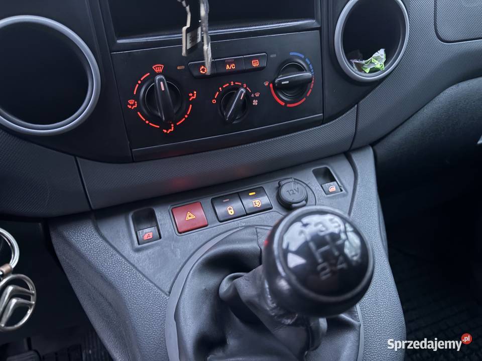Citroen Berlingo 2010r 16hdi 90 3osoby nieuszkodzony