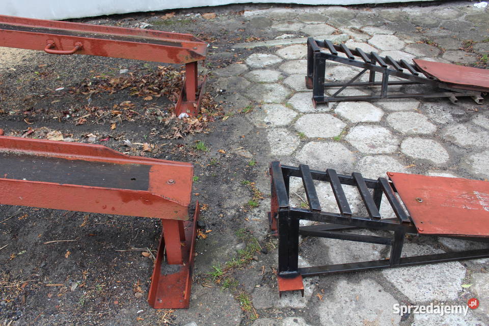 Sprzedam solidną i wytrzymałą rampę najazdową