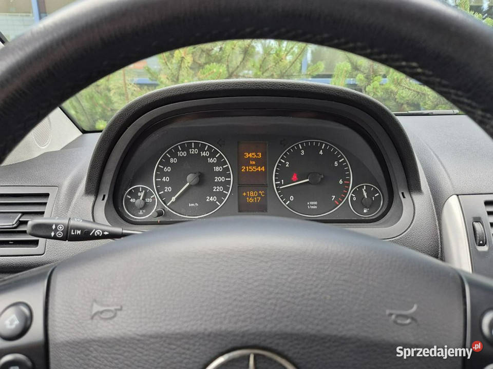 Mercedes A 180 Avantgarde manual GWARANCJA VAT marża mazowieckie Warszawa