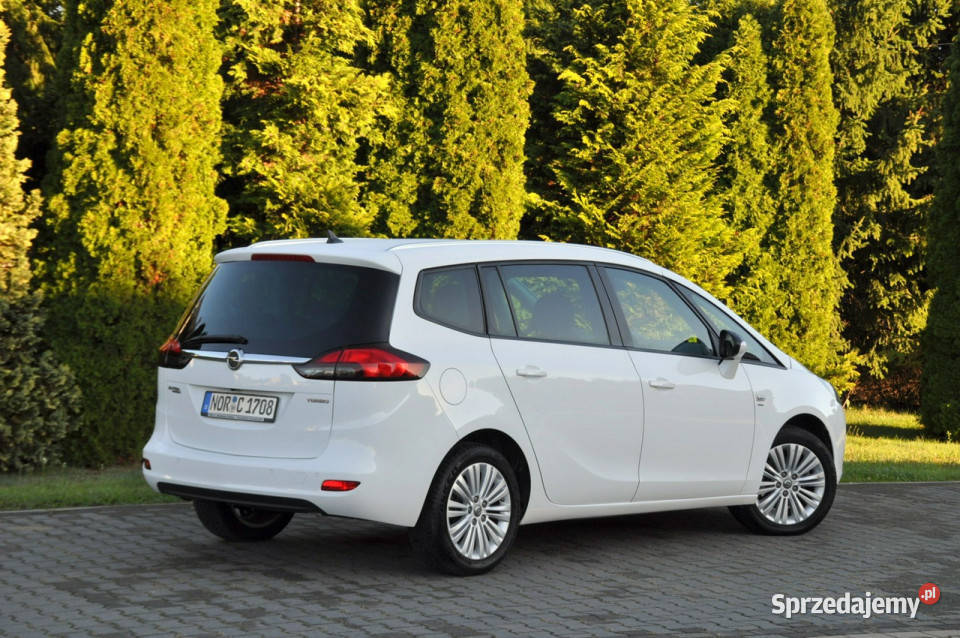 Opel Zafira 14T140120Duża NaviKamera7FoteliI nieuszkodzony Ostrów Mazowiecka sprzedam