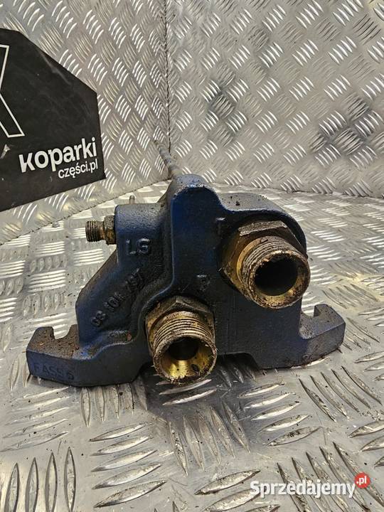 Płyta końcowa rozdzielacza Holland Case Fiat pomorskie Gdynia