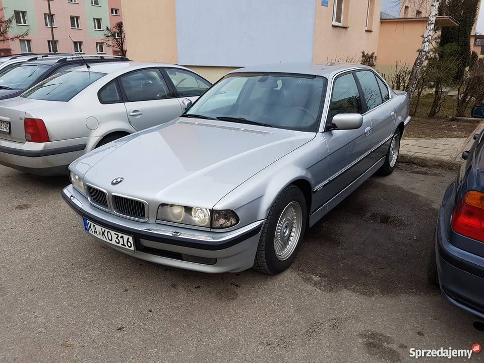 Bmw e38 735i