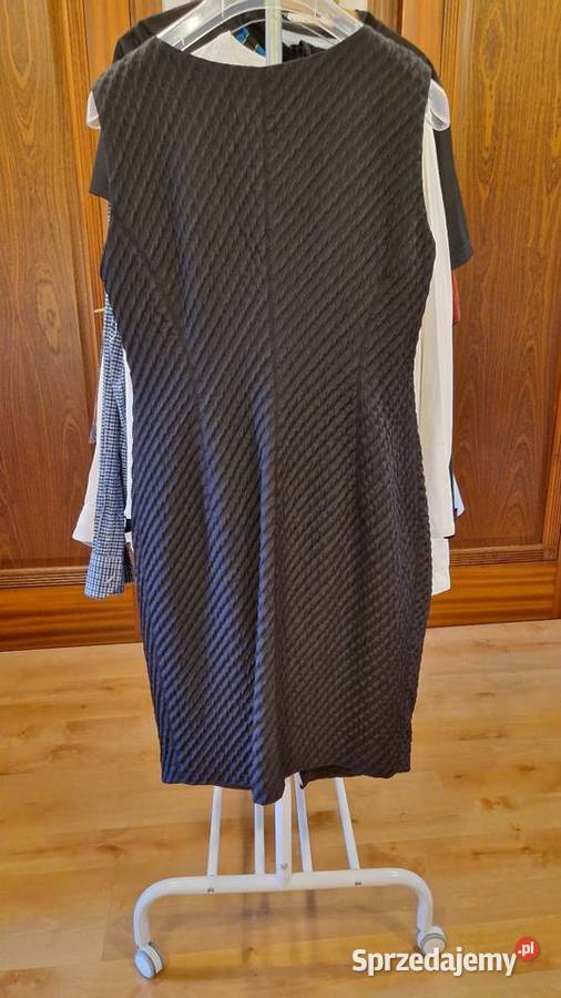 Wizytowa SUKIENKA mała czarna Caterina bez Lublin