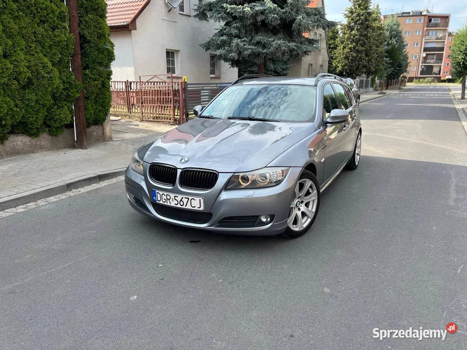 BMW E91 LCI 143 Bixenon Grzane fotele Seria 3
