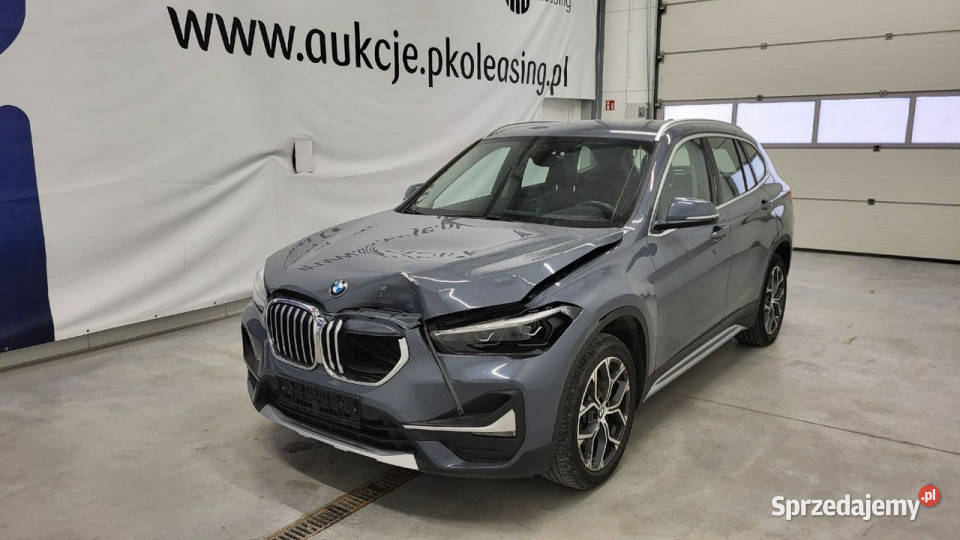 BMW X1 xDrive18d xLine aut I E84 20092015 lakier metallic Grójec