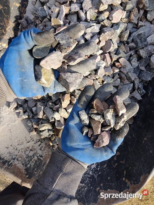 USŁUGI KRUSZARKI SZCZĘKOWEJ MOBILNEJ