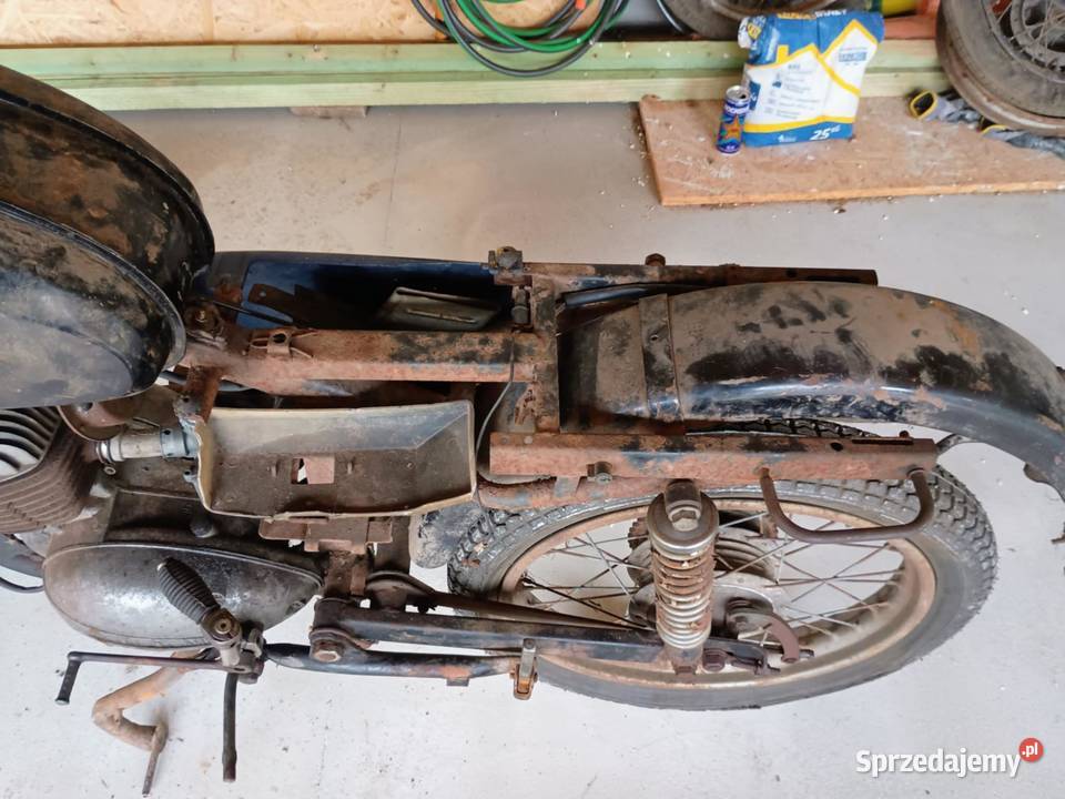 WSK 125 Sprzedam Rok produkcji 1984 WSK Konin