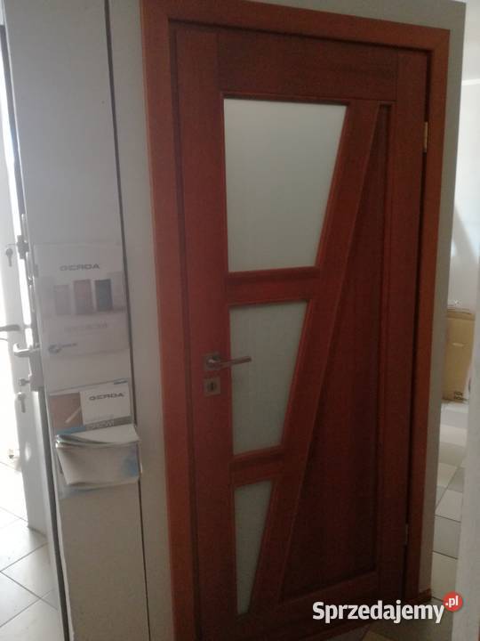 Drzwi wewnętrzne drewniane Barański powystawowe Drzwi wewnętrzne