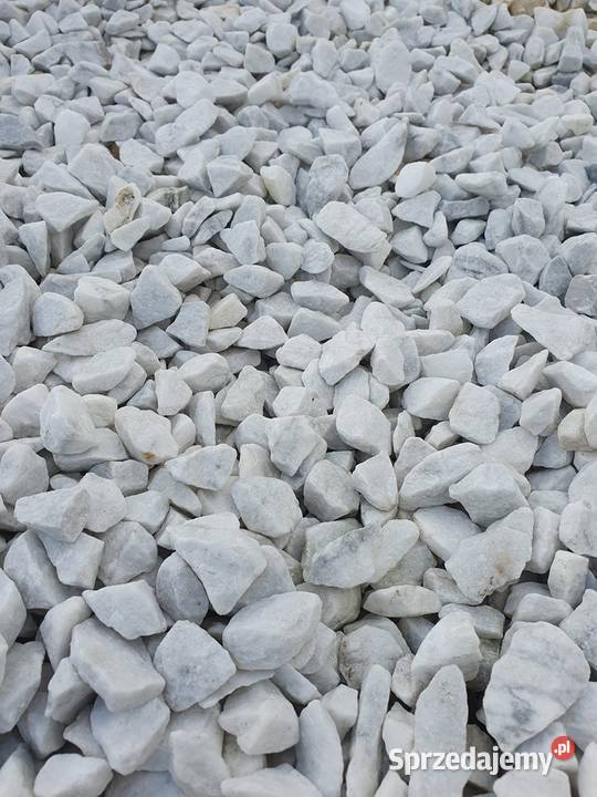 Grys Carrara marmurowy biały grys piękny ozdobny Bielawa
