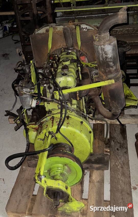 Silnik Perkins 214 4 cylindry zkopułą kombajn Zahajki