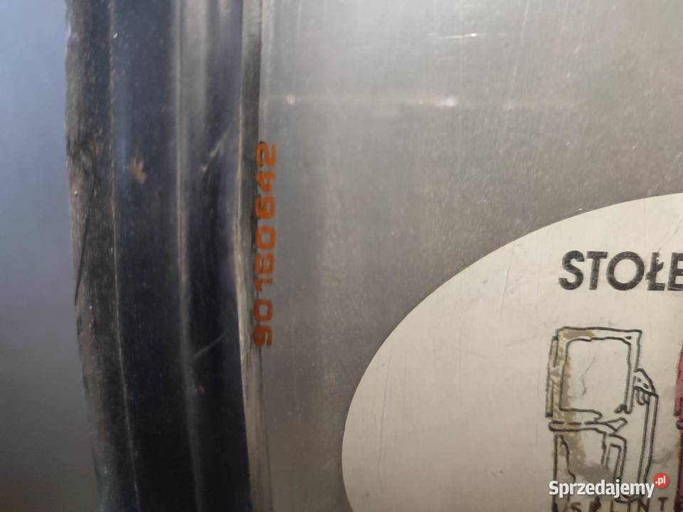 Ford Capri Mk2 MK3 szyba tylna z uszczelką Tylne