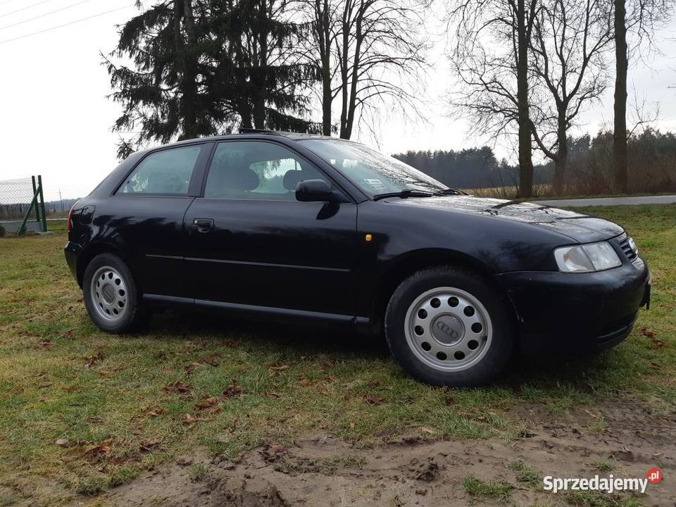 Audi starszej pani zadbane Poniatowa-Kolonia