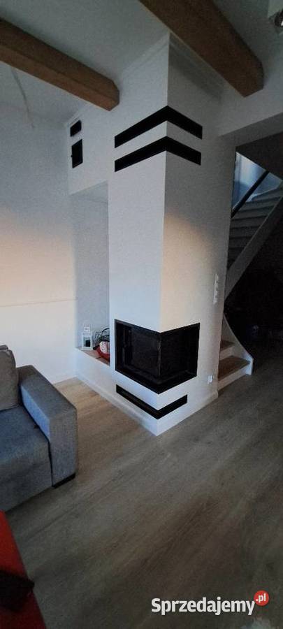 Kominek narożny z montażem Mrowino