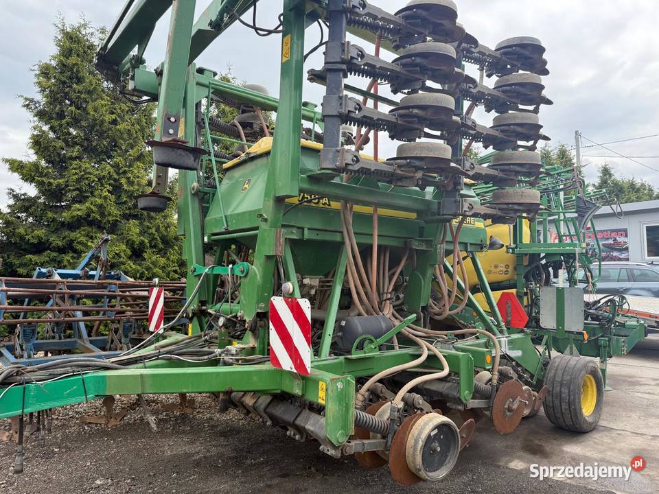 Siewnik Zbożowy John Deere 750A szerokość John Deere Nowa Ruda