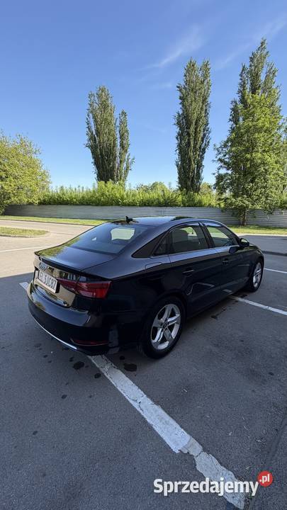 Audi A3 2017 roku20 benzyna 125000 20cm3 łódzkie Łódź