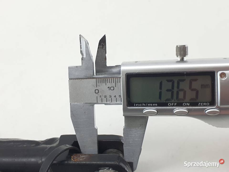 SUZUKI GSXS 750 1723 STOPKA BOCZNA CZUJNIK Janowice
