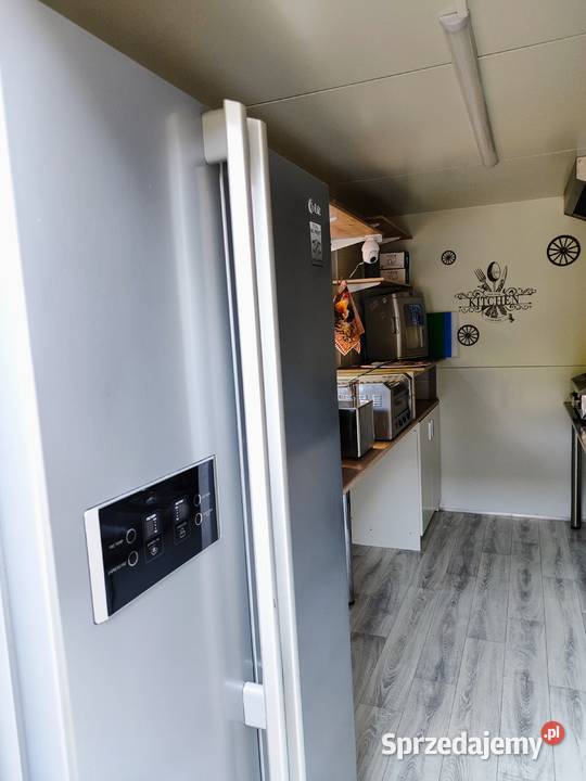 Przyczepa gastronomiczna 4x2mkurczak z rożnafood Gastronomiczne Wrocław