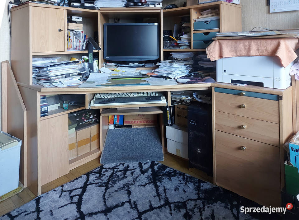 Biurko narożnikowe z szafką Poznań