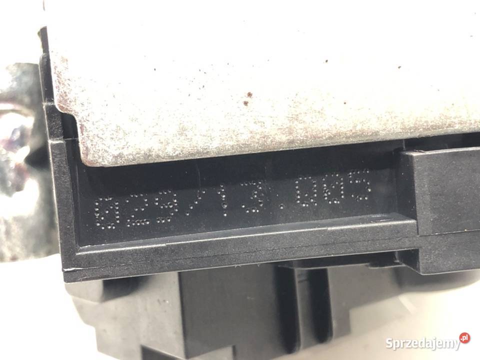 ZAMEK KLAPY TYŁ MERCEDES W176 Hatchback 1218 sprzedam