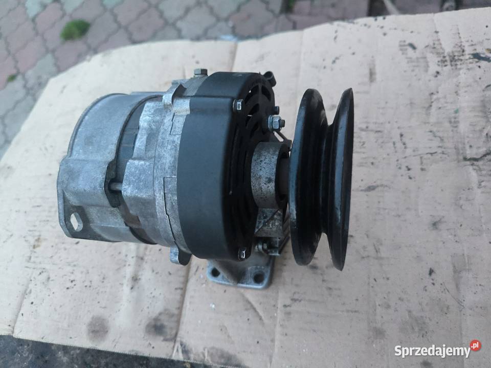 Fiat 126p alternator 12 V wentylator dmuchawa Silniki i osprzęt Stalowa Wola