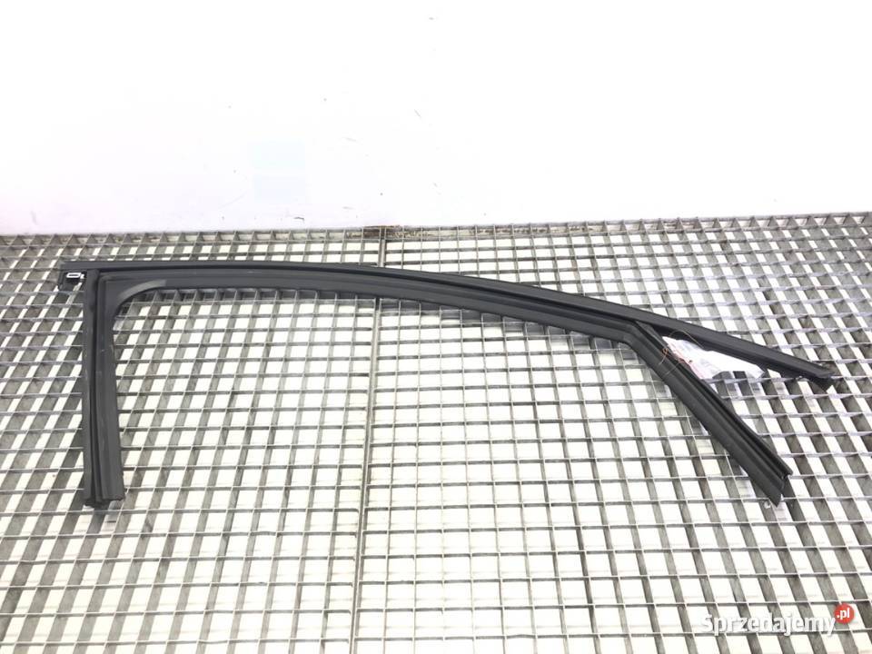 USZCZELKA RAMKA DRZWI PRZÓD PRAWA CITROEN C4 III podkarpackie
