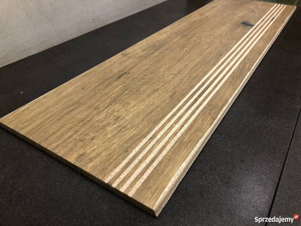 Płytki na schody drewnopodobne 100x30 schody Łask