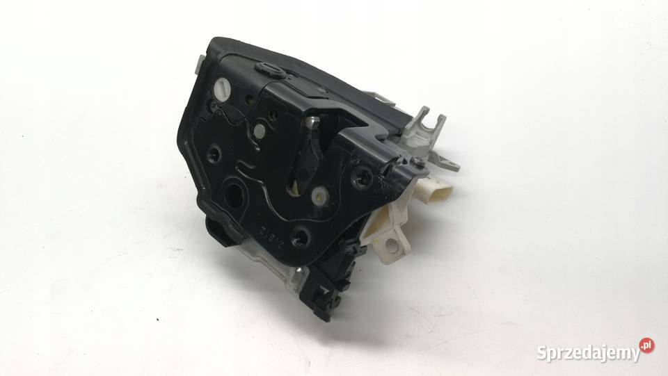 ZAMEK DRZWI LEWY TYŁ AUDI A4 B8 A5 Q5 8K0839015C Przystajń