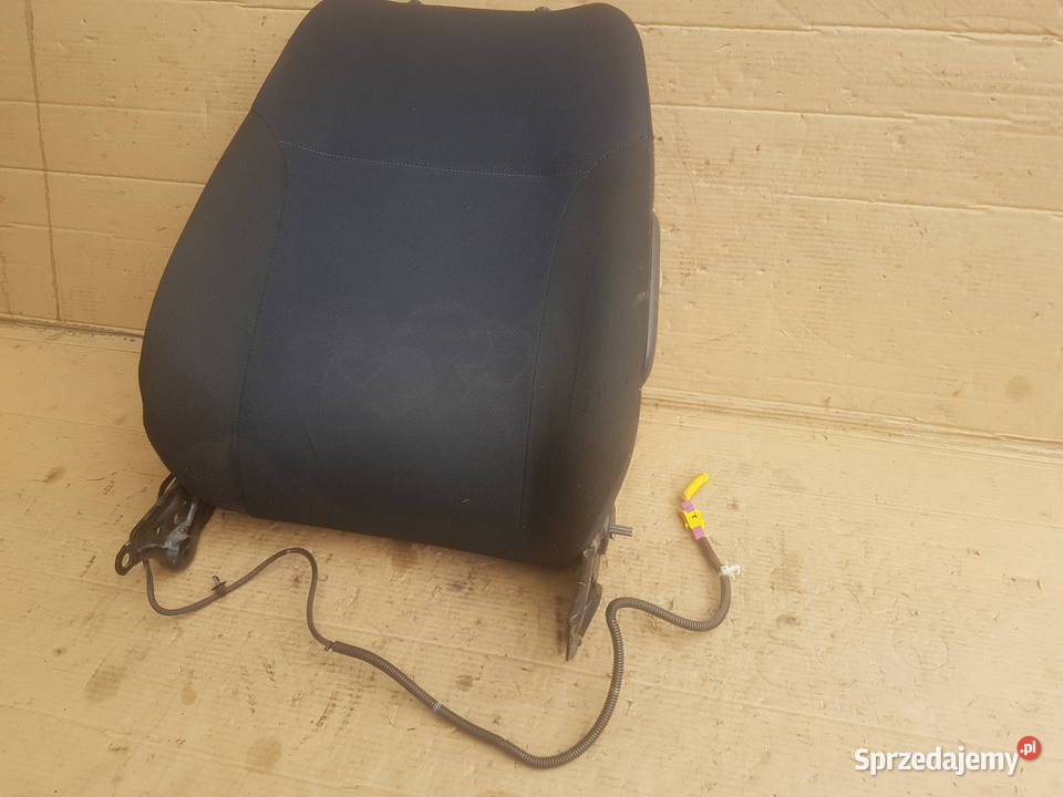 Suzuki Ignis MH 0410 fotel oparcie fotela przód