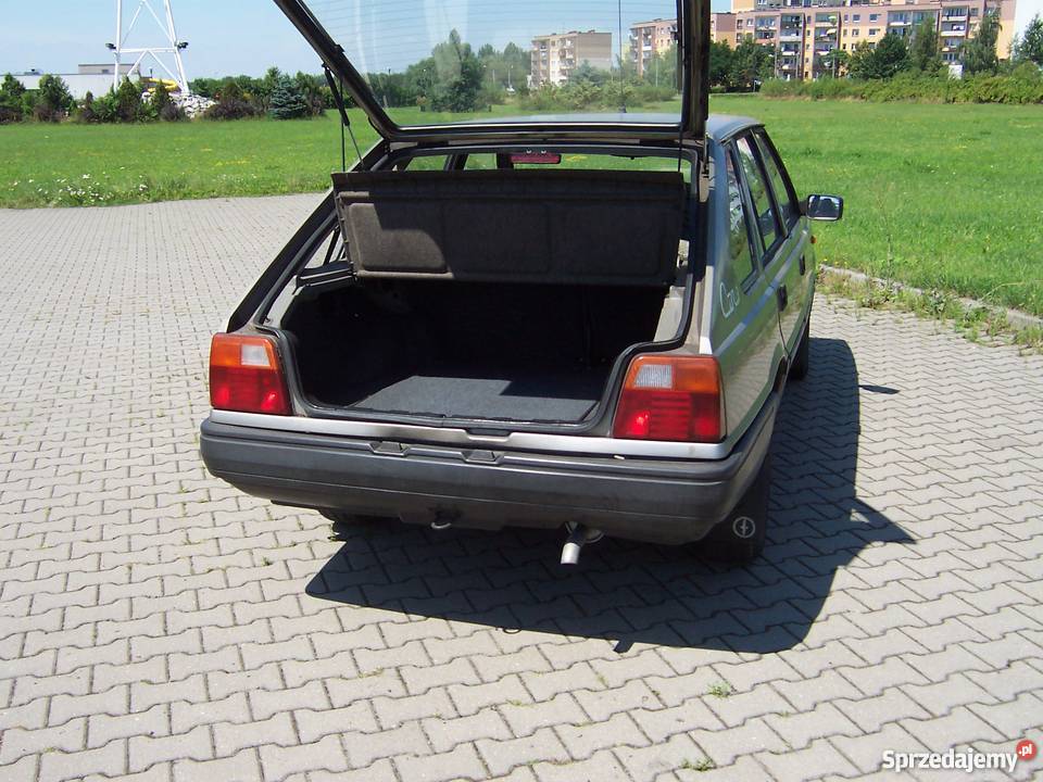 Sprzedam Poloneza Caro 16 GLI kupiony w Polsce