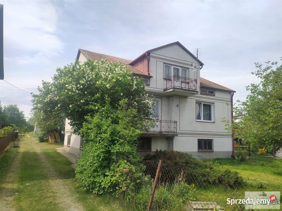 sprzedaży domu wolnostojącego 200m2 Józefów