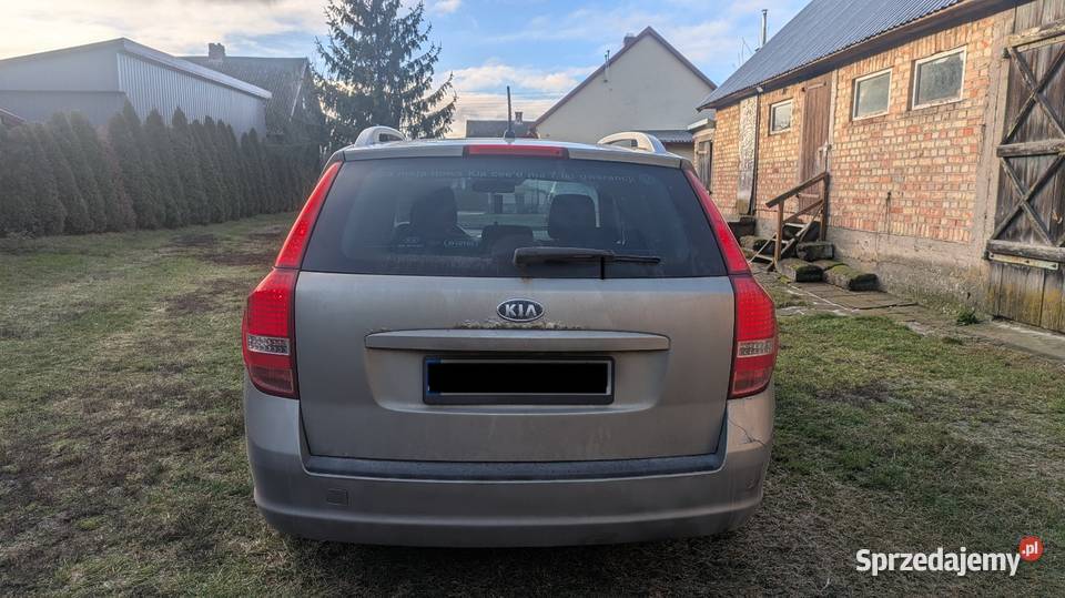 KIA Ceed 16 CRDi 2010 r Rok produkcji 2010 Knyszyn
